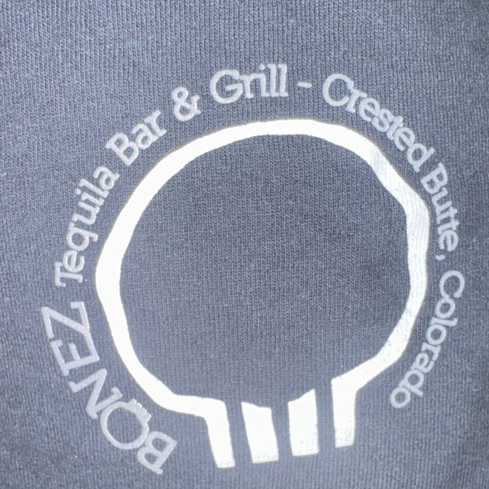 Gildan Black Graphic T-Shirt Bonez Tequila Bar Crested Butte Colorado Small - Picture 7 of 11